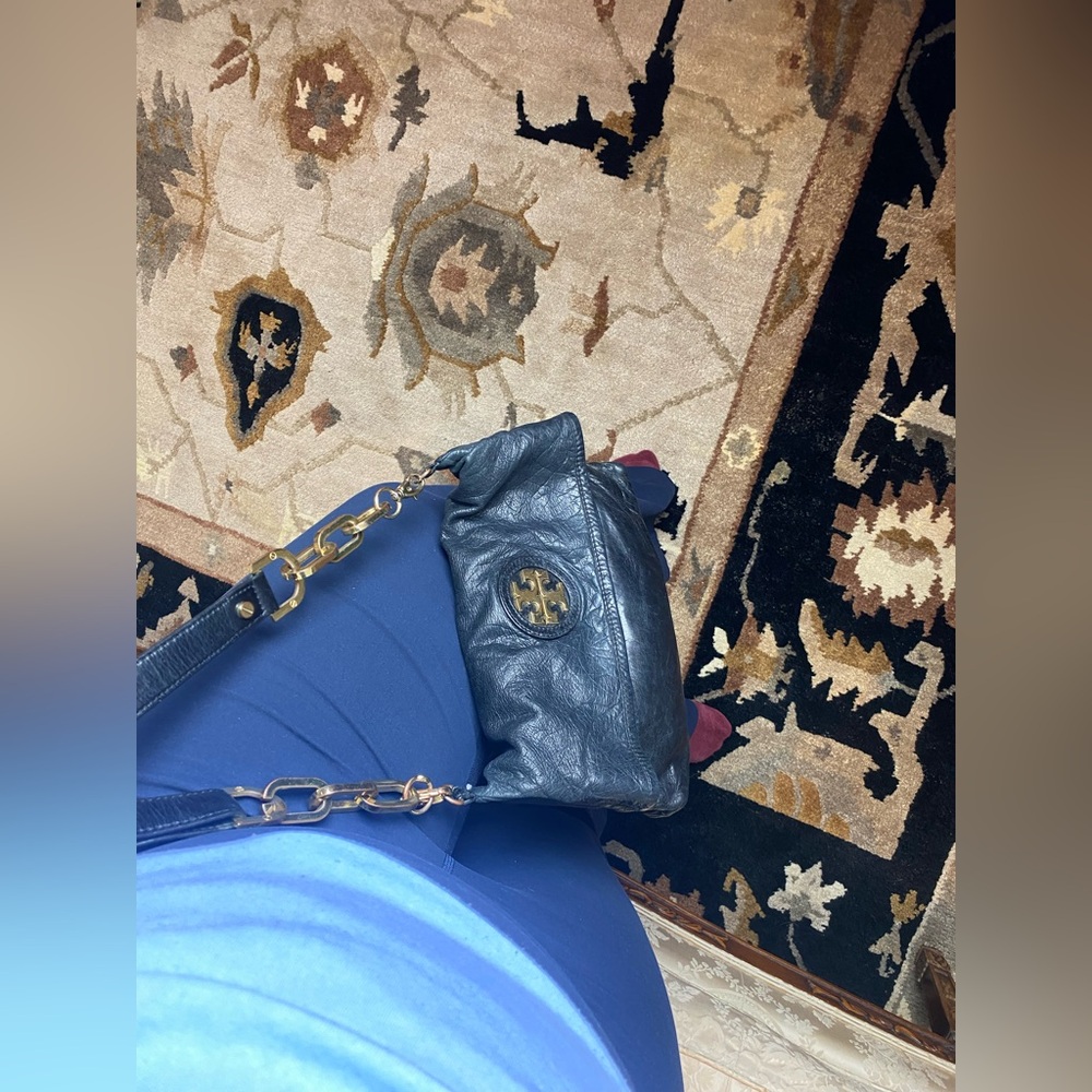 Tory Burch Black Leather Fold-Over Crossbody Bag with Gold Logo & Accents - Picture 11 of 14